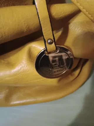 Borsa similpelle gialla