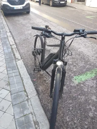 Bicicleta Eléctrica Riverside Negra