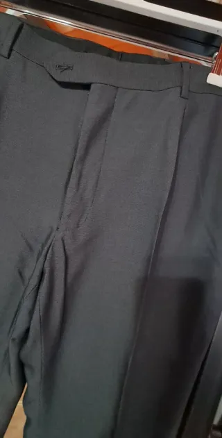 Traje de hombre Cortefiel gris