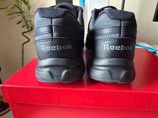 Reebok Walk Ultra 7 DMX MAX