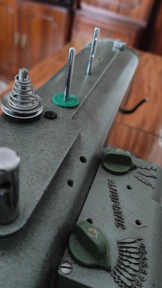 Máquina de coser Refrey Transforma