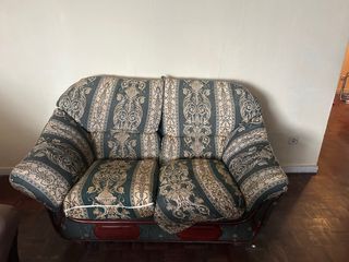 Sofá antiguo tela y madera 2 piezas