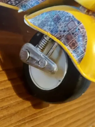 Decorazione in Metallo Vespa Antica