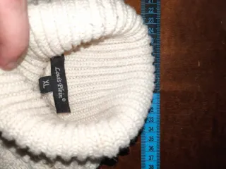 Maglione collo alto baige di pura lana Cosenza e p