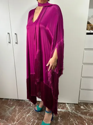 Vestido fiesta fucsia con flecos talla única