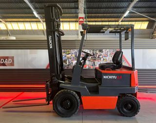 CARRETILLA ELEVADORA OCASION BATERIA NUEVA