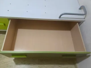 Cama individual con cajones