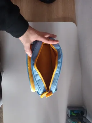 Neceser Tous azul y amarillo