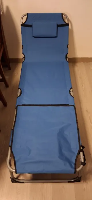 Tumbona plegable azul