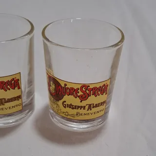 3 bicchierini liquore Strega in vetro