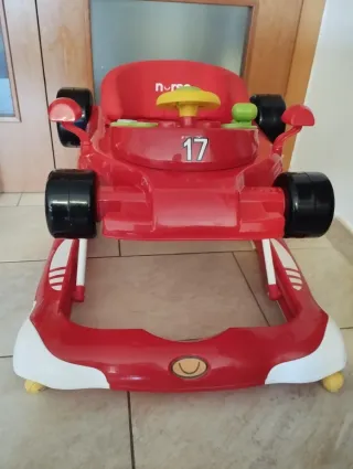 Andador bebé rojo Nurse by Jane