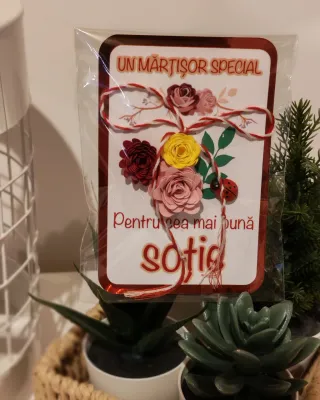 Martisoare varios y personalizados.