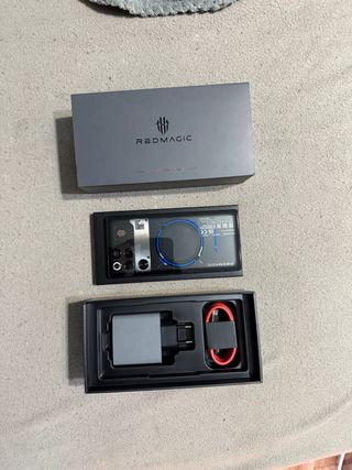 REDMAGIC 11 PRO,TRANSPARENTE