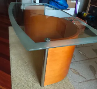 Mesa de centro cristal y madera