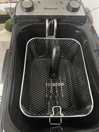 Freidora de aceite Brandt