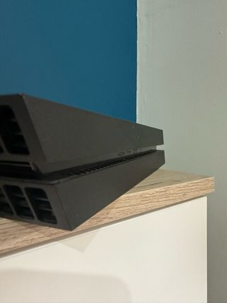 PS4 + Mando DualShock 4 en perfecto estado