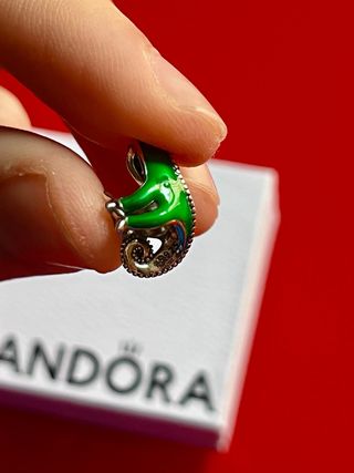 Charm Pandora x Pascal Enredados Disney