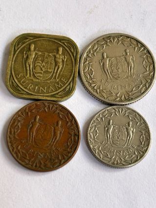 Monedas de Surinam (5, 25, 1, 10 Cent)