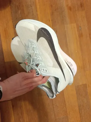 Nike Vaporfly 4 Talla 39