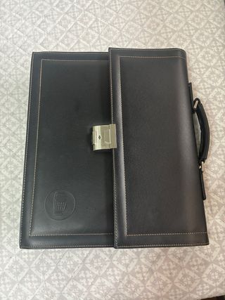 Maletin polipiel elegante