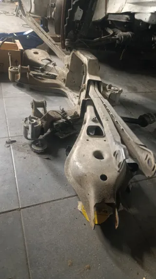 Puente trasero BMW E36