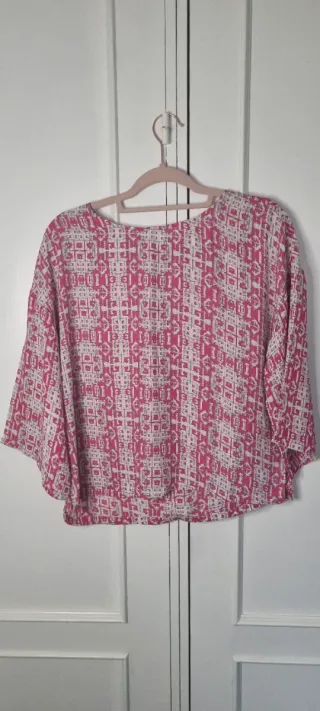 Camisa Estampada Rosa y Blanca