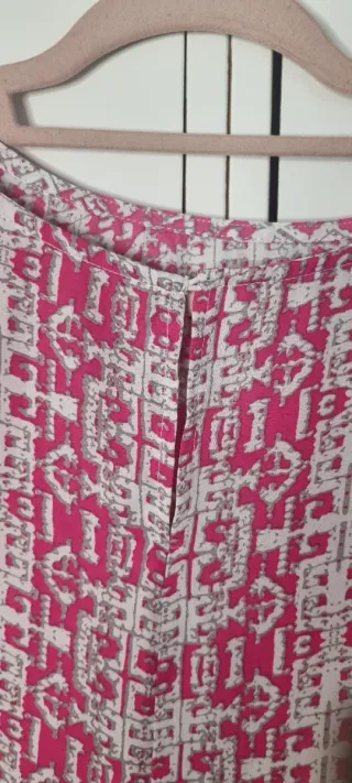 Camisa Estampada Rosa y Blanca