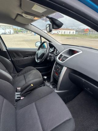 Peugeot 207 2008