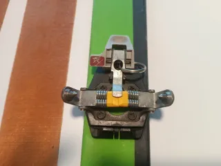 Esquís Fischer X-Tralite + Pieles + Cuchillas