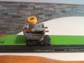 Esquís Fischer X-Tralite + Pieles + Cuchillas