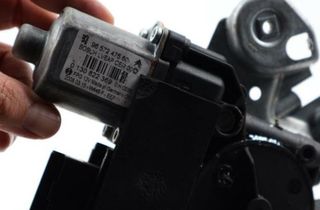 Peugeot 123941 9657247580 elevalunas delantero 308