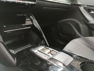 Peugeot 2008 Eléctrico Allure Pack (100kW)