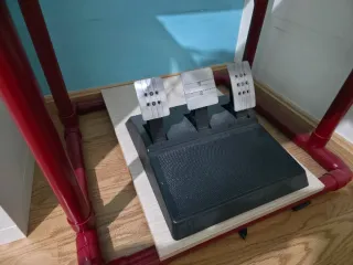 Volante Thrustmaster T300 RS