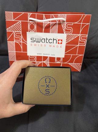 Swatch Mission to Earthphase Moonshine Gold