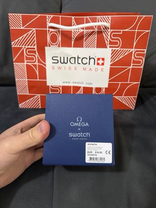 Swatch Mission to Earthphase Moonshine Gold