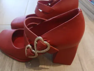 Zapatos Hume Rojos Tacón Corazón