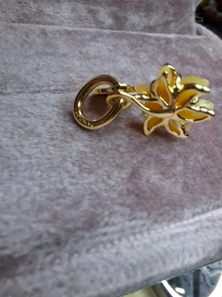 Pandora Charm Fiore magico Rapunzel Giallo