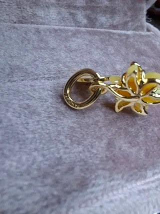 Pandora Charm Fiore magico Rapunzel Giallo