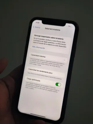 iPhone XR 64GB rosso - Face ID OK - Libero