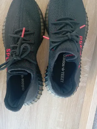 Adidas Yeezy 350 V2 Core Black