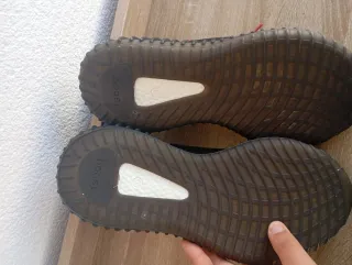 Adidas Yeezy 350 V2 Core Black