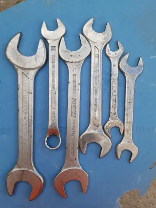 Set Chiavi Combinate Varie Misure