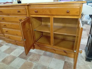 Aparador de pino Información 742018324