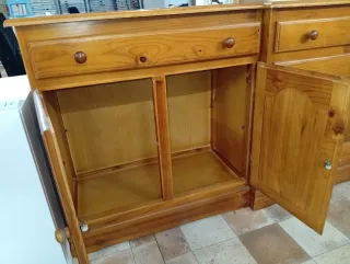 Aparador de pino Información 742018324