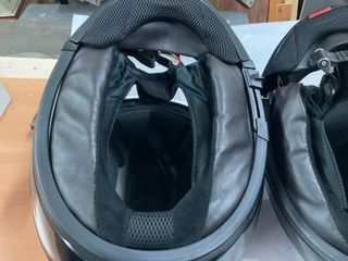 2 Cascos Schuberth S y XS sin golpes  55 € unidad