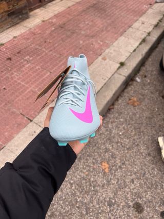 Zapatillas Nike Futbol Azul y Rosa