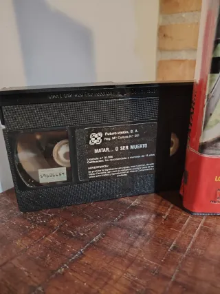 VHS Matar o ser muerto (3er Reich) Videoclub