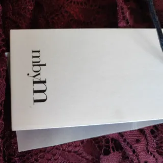 Vestido encaje morado mbym talla XL