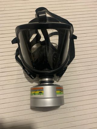 Máscara de protección con filtro