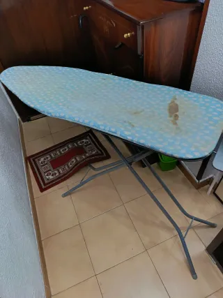 Tabla de planchar plegable